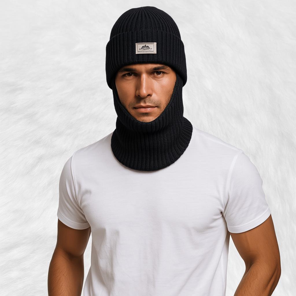 Un homme porte le Bonnet Cagoule 2 en 1