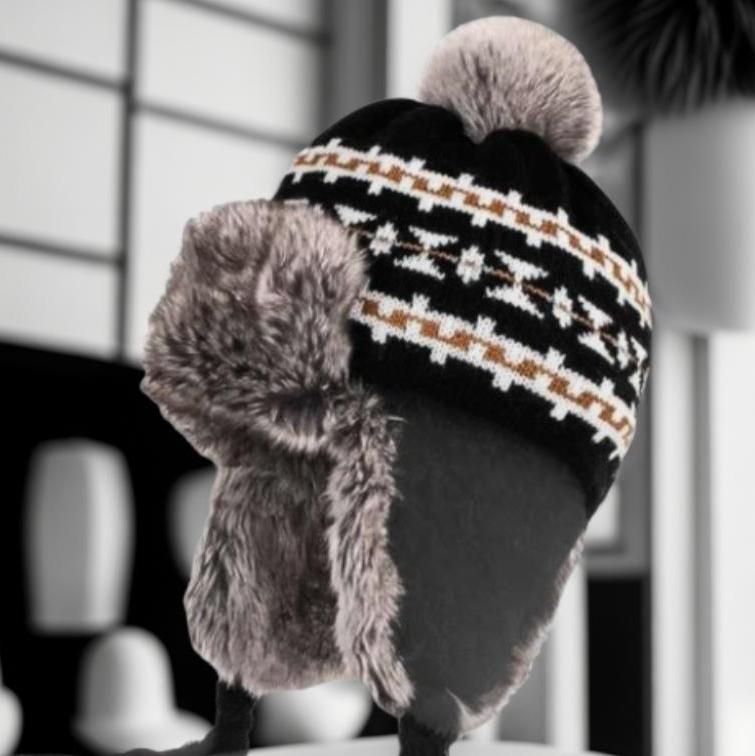 Bonnet Péruvien Noir à Fourrure