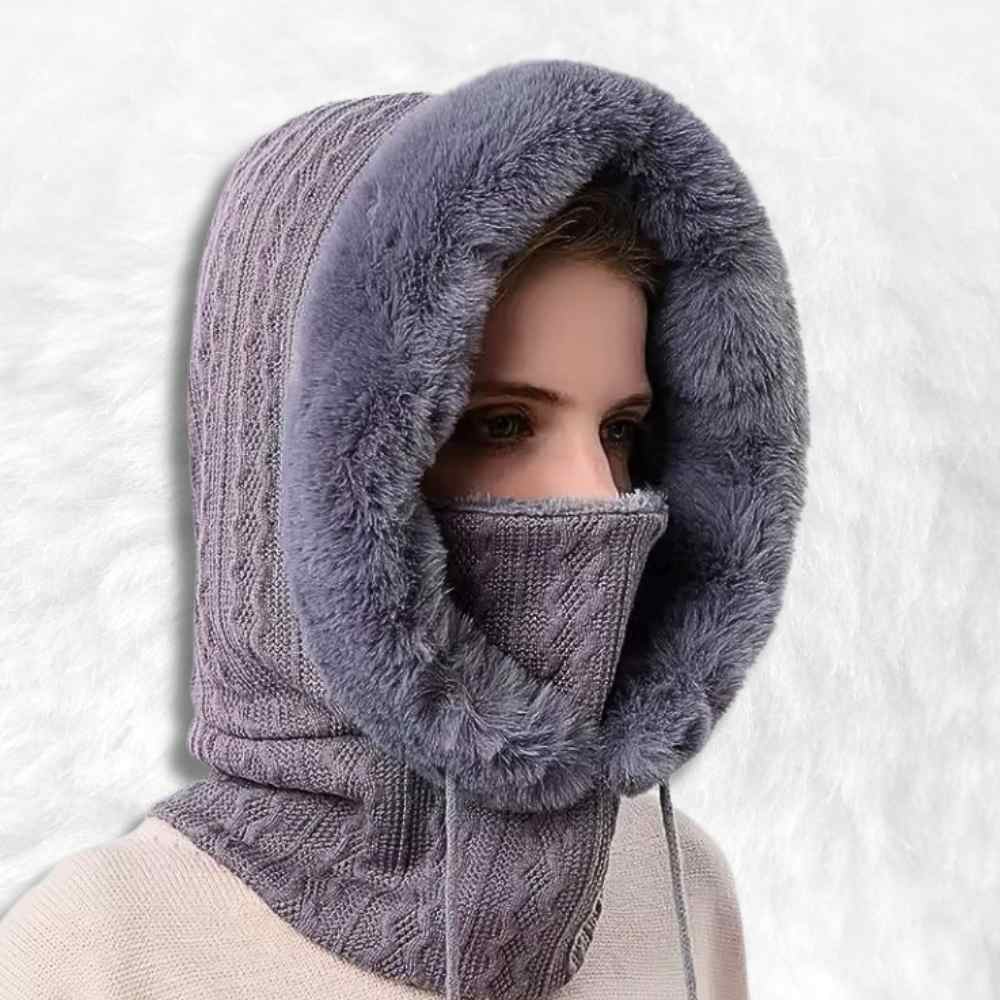 Cagoule Femme Hiver grise porté par une femme