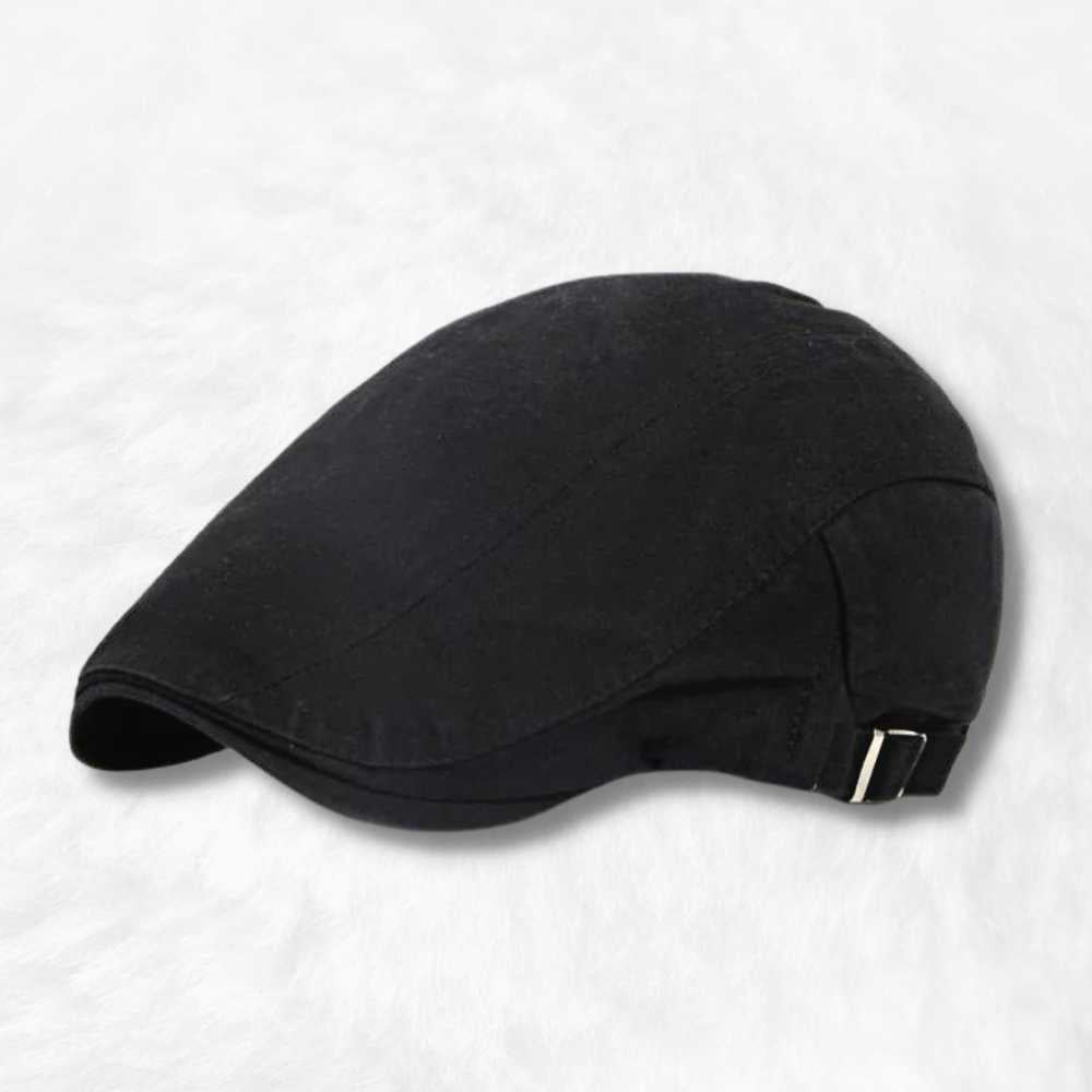 Casquette Plate Ajustable noir.