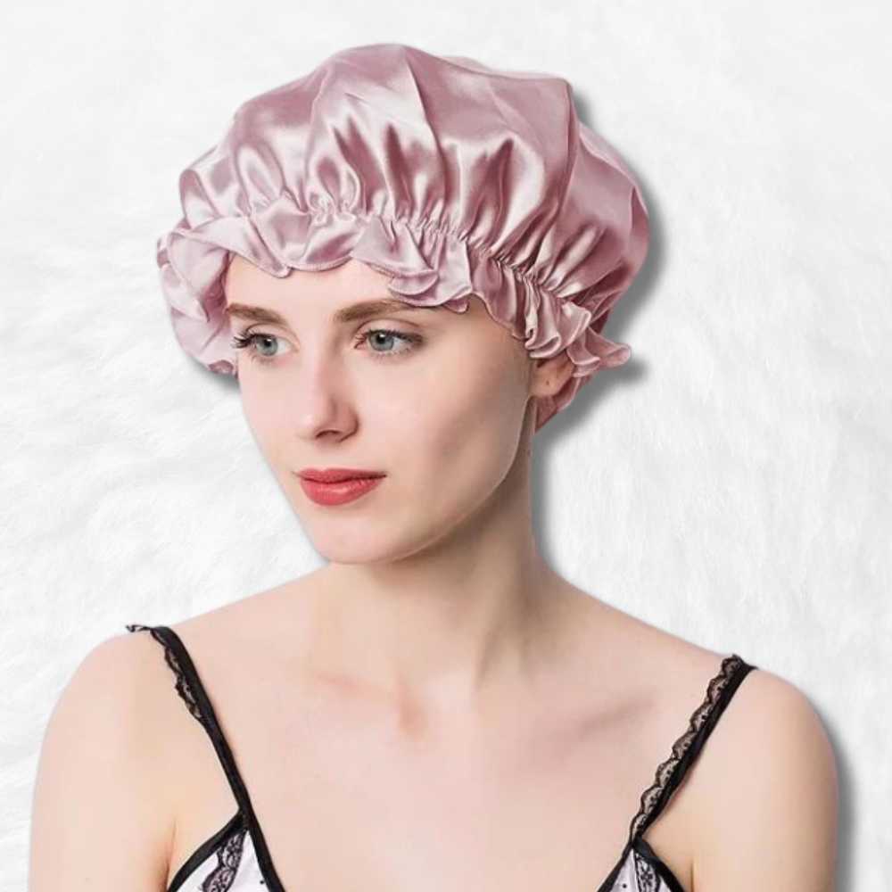 Bonnet en Soie Rose Charlotte femme.