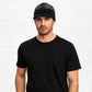 Un homme porte le Bonnet Casquette d'Hiver Noir