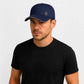 Un homme porte la Casquette Grande Taille homme bleu