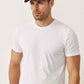Un homme porte la Casquette Imperméable Running Homme