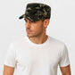 Un homme porte la Casquette Militaire Homme Camouflage foret