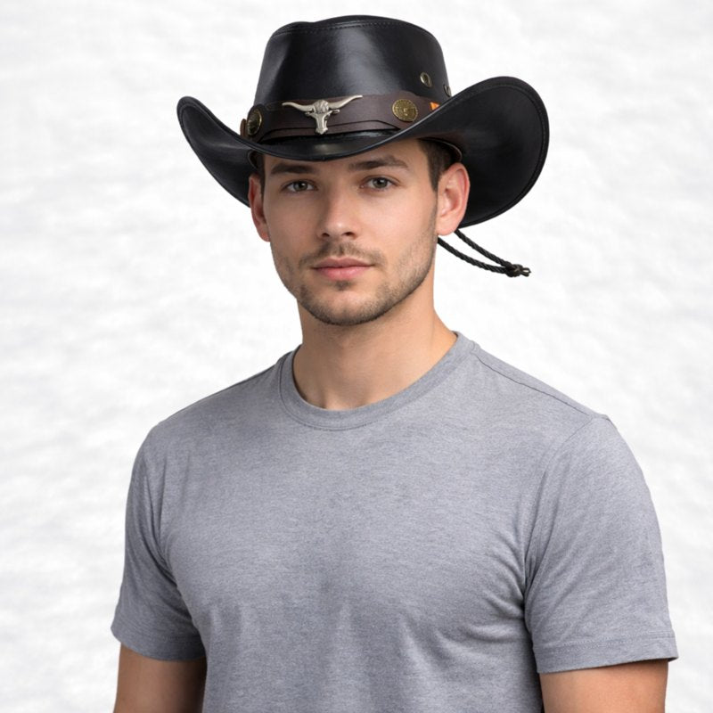 Un homme porte Chapeau Cowboy Homme cuir​ noir