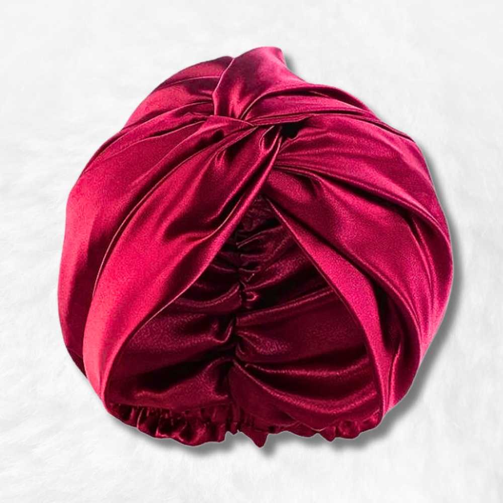 Bonnet de Nuit Satin Rouge.