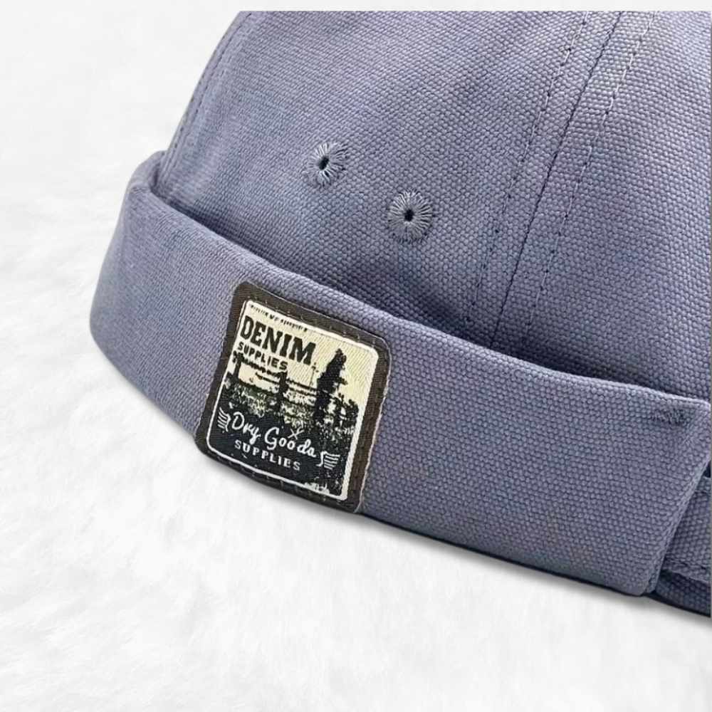 Zoom sur le Bonnet Miki Denim Gris