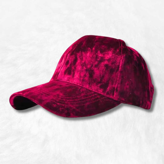 Casquette Velours de Soie Rouge.